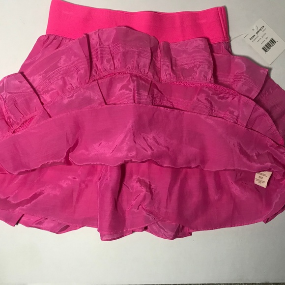 BNWT Free People Pink Miniskirt XS PRICE FIRM NO BUNDLE DISCOUNTS NO OFFERS - Picture 3 of 6